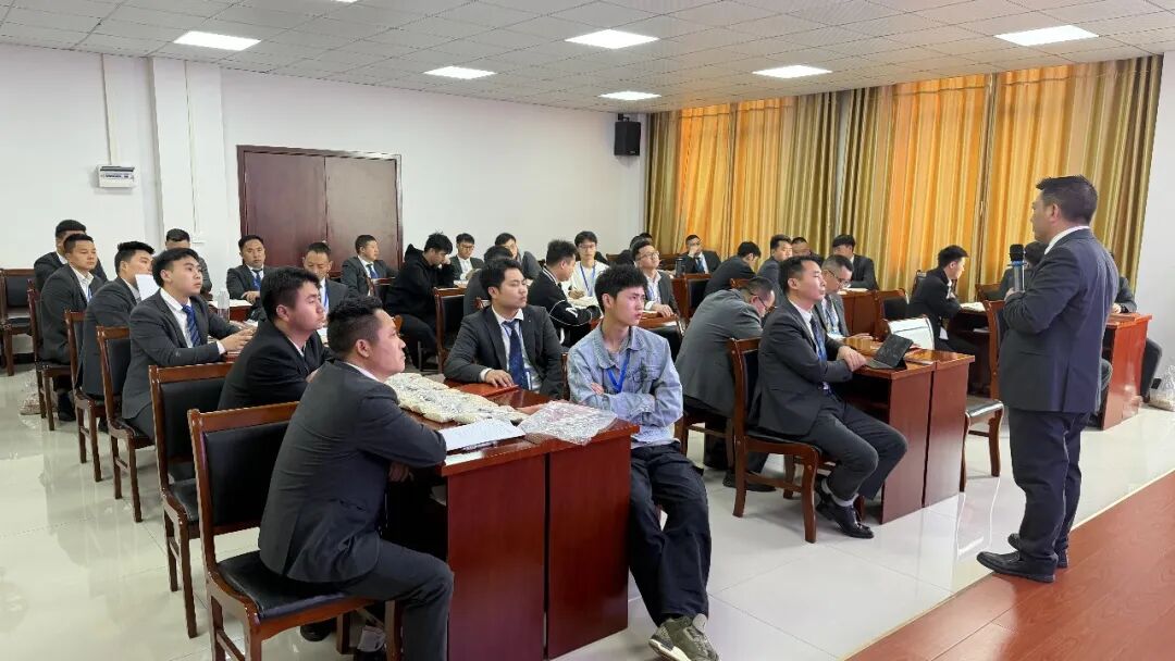 贵州友美| 跃马扬鞭勇攻坚 乘势而上胜年中插图18 贵州友美| 跃马扬鞭勇攻坚 乘势而上胜年中插图18