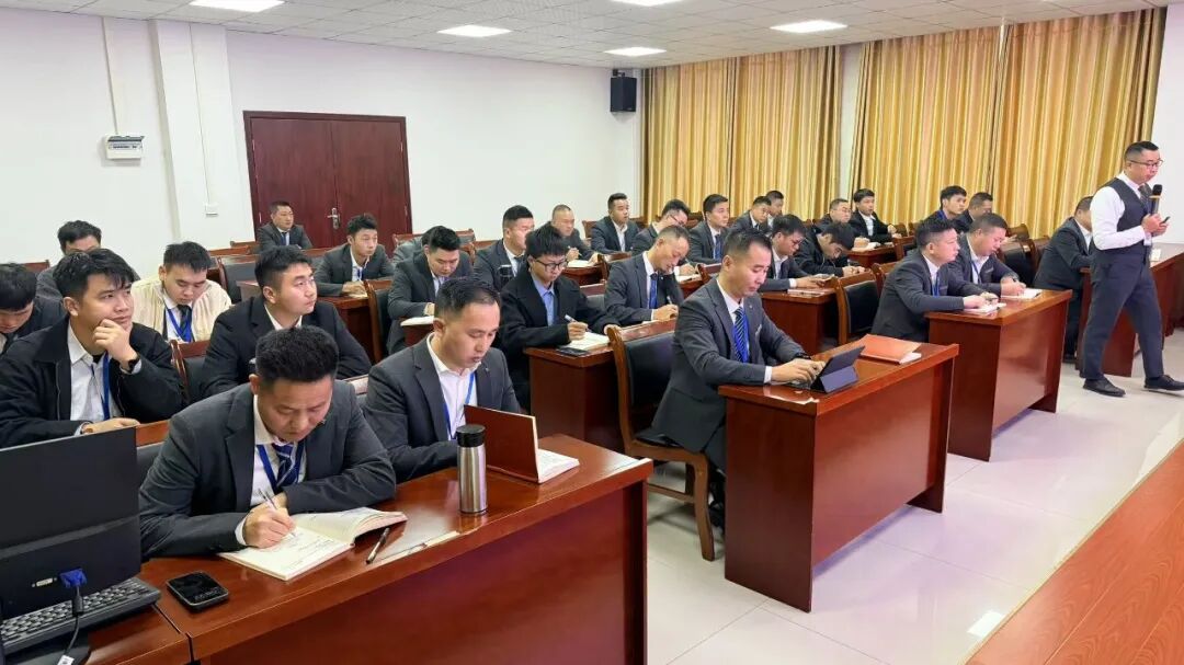 贵州友美| 乘势而上齐发力 锚定目标再攻坚插图30